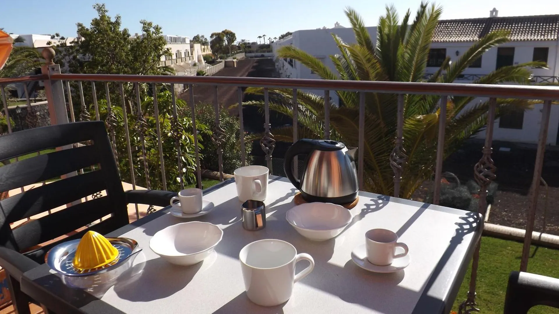 Feel The Sun In Tenerife Costa Del Silencio Appartement